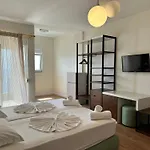 Eval Hotel