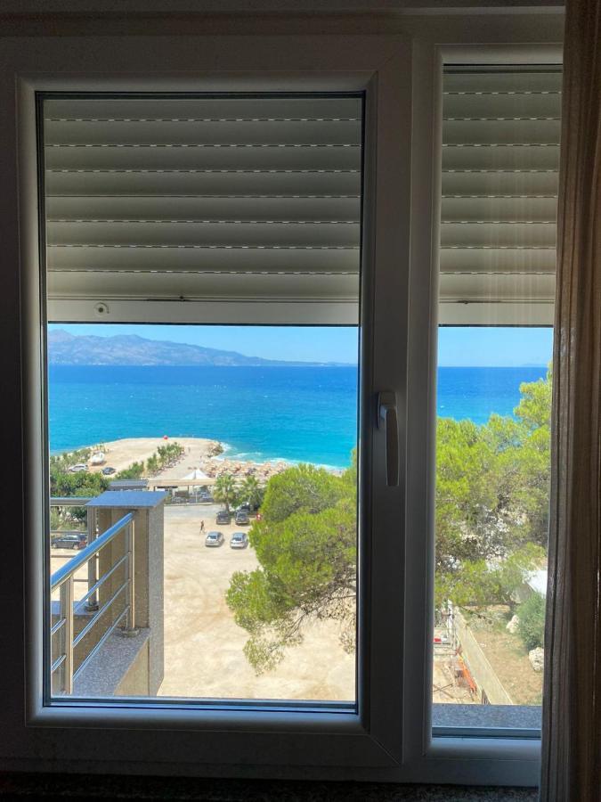 Eval Aparthotel Sarande