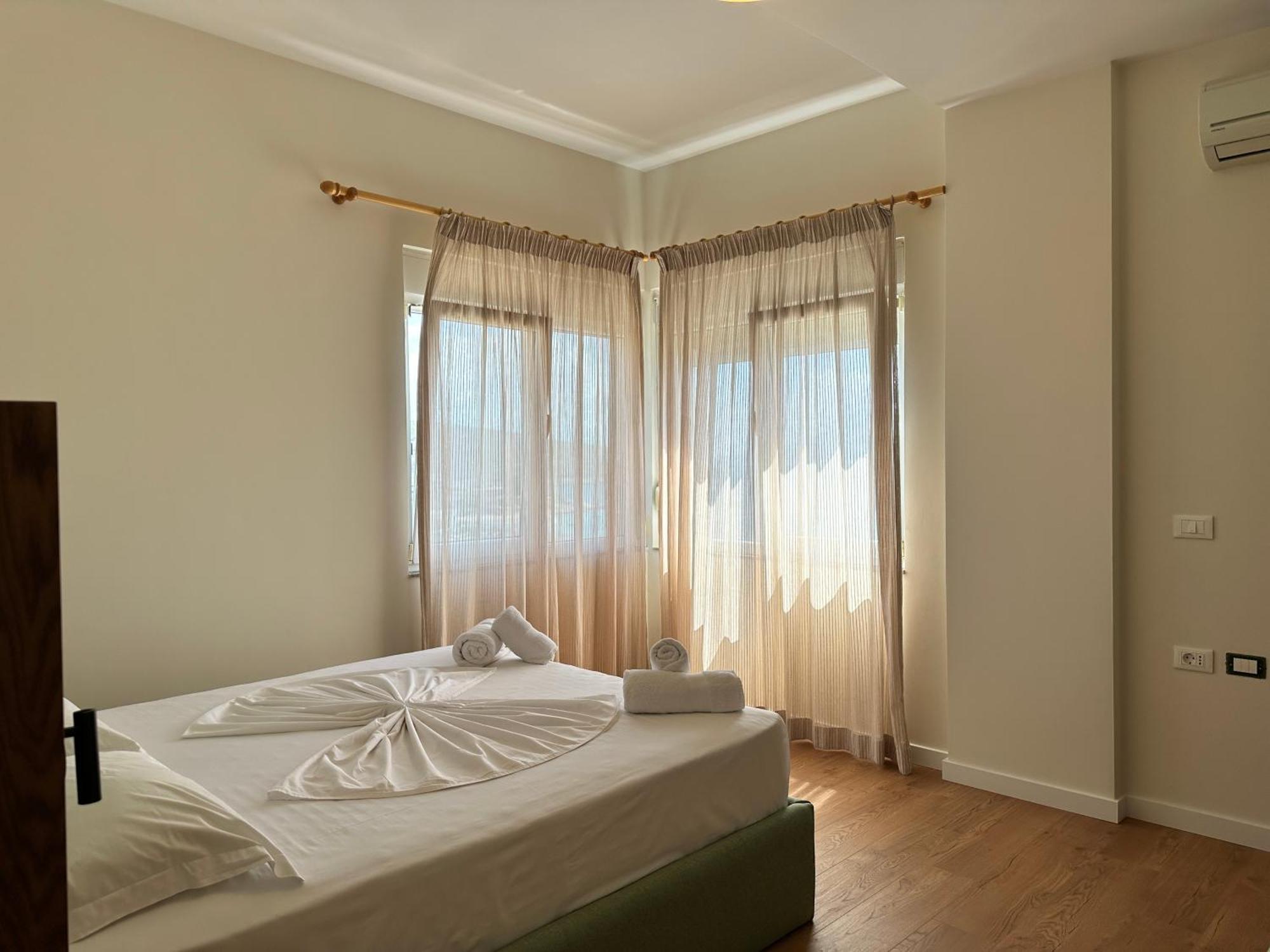 Aparthotel Eval 4*
